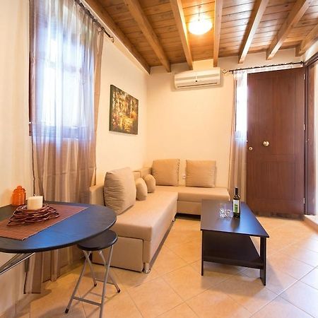 3 Charites Old Town Apartment Rhodes City Екстериор снимка