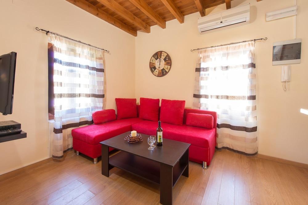 3 Charites Old Town Apartment Rhodes City Екстериор снимка